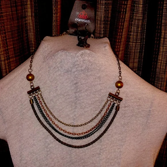 Copper toned fashion jewelry - Picture 2 of 7